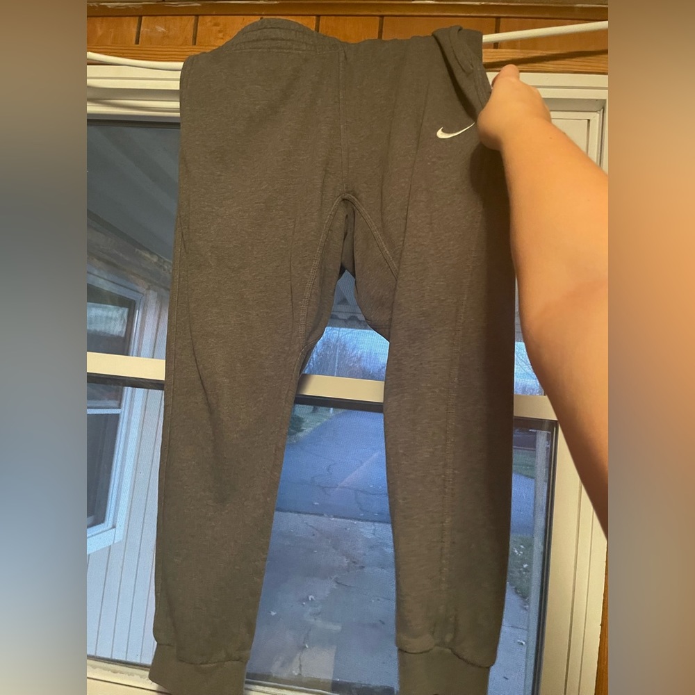 Men’s Nike fleece sweatpants L and Holton men’s cargo pants size S